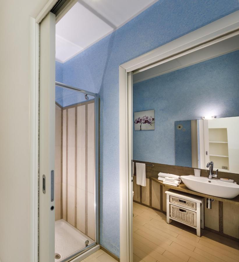 Hotel La Del Mare 3*