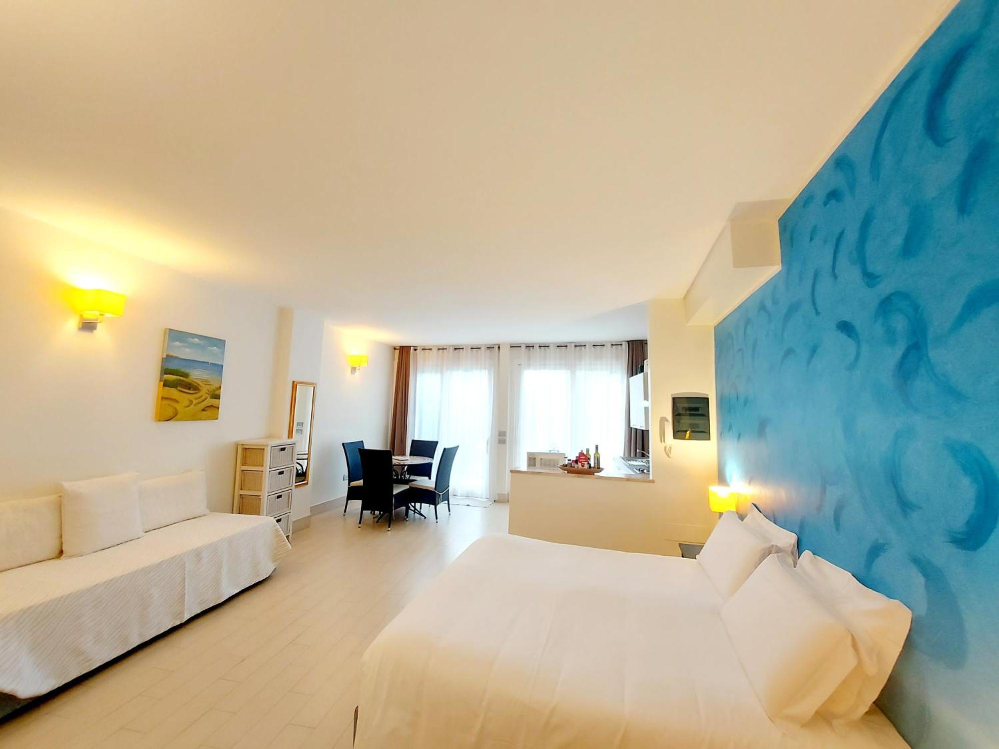 Hotel La Del Mare 3*